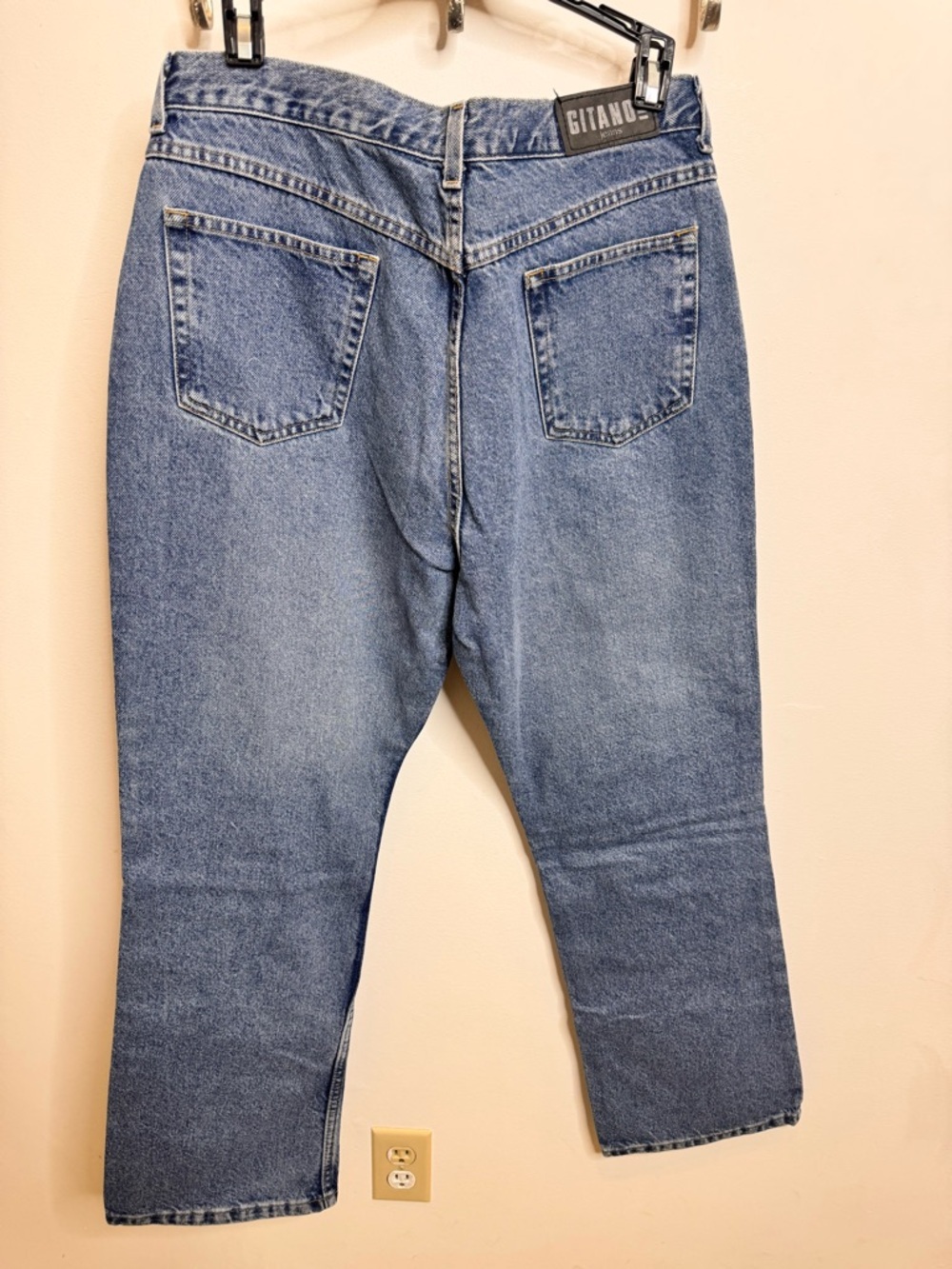 Vintage Mom Jeans Straight-Leg Jeans - Picture 2 of 3